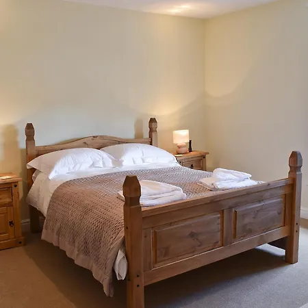 Clarksville לייבורן